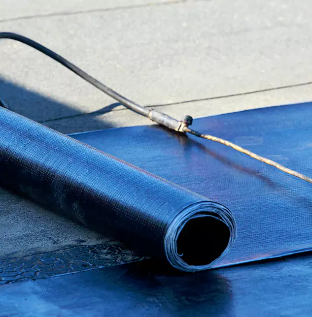 Expert Rubberized Roof Patch Solutions: Restoring Mount Prospect's Flat Roofs to Peak Performance