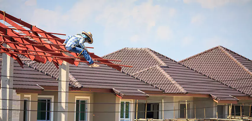 Professional Wind Damage Roof Repair Services in Mount Prospect, IL